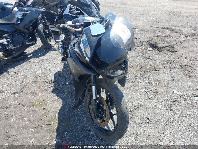 Yamaha Yzfr3 A 2023 MH3RH18N6PK002633 Image 5