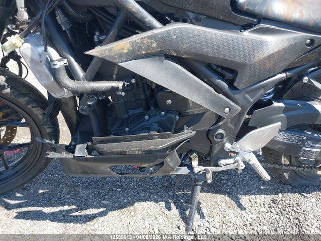 Yamaha Yzfr3 A 2023 MH3RH18N6PK002633 Image 9