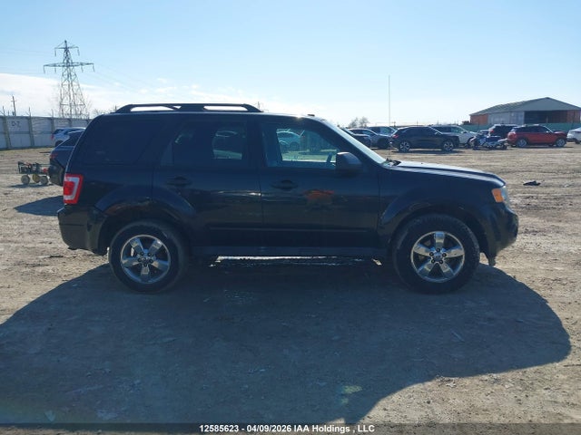 12585623 :رقم المزاد ، 1FMCU0D70BKB49892 vin ، 2011 Ford Escape Xlt مزاد بيع