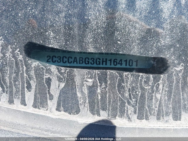 2016 Chrysler 300 S მანქანა იყიდება აუქციონზე, vin: 2C3CCABG3GH164101, აუქციონის ნომერი: 12585628
