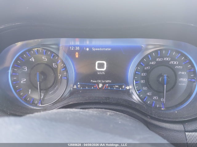 2016 Chrysler 300 S მანქანა იყიდება აუქციონზე, vin: 2C3CCABG3GH164101, აუქციონის ნომერი: 12585628