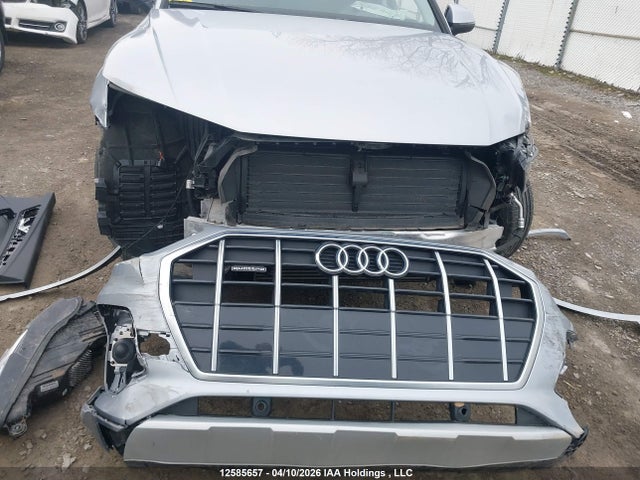 WA1AAAFY9R2070323 Audi Q5 Komfort 45
