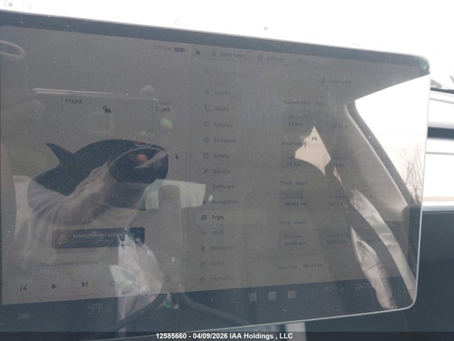 Продажа на аукционе авто 2024 Tesla Model Y, vin: LRWYGDEE8RC640671, номер лота: 12585660