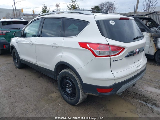 1FMCU9J92EUB87594 Ford Escape Titanium