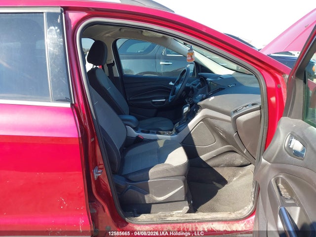 12585665 :رقم المزاد ، 1FMCU0GX8EUC54877 vin ، 2014 Ford Escape Se مزاد بيع