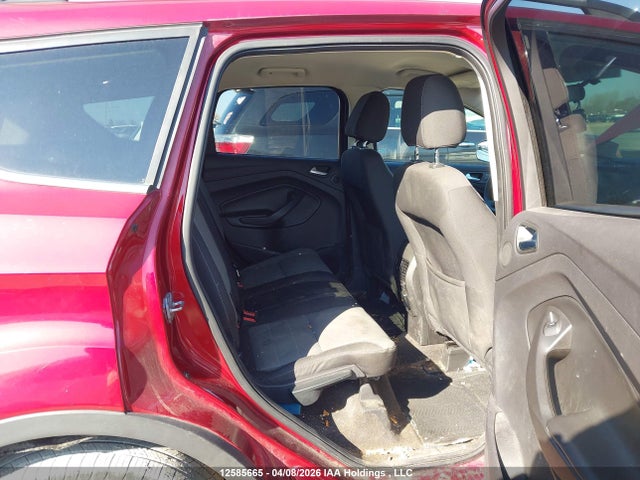 12585665 :رقم المزاد ، 1FMCU0GX8EUC54877 vin ، 2014 Ford Escape Se مزاد بيع
