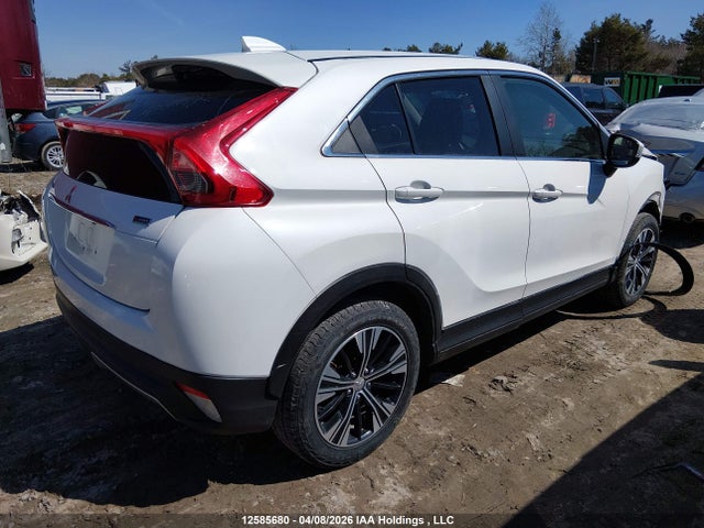 Продажа на аукционе авто 2020 Mitsubishi Eclipse Cross Es, vin: JA4AT3AA6LZ600326, номер лота: 12585680