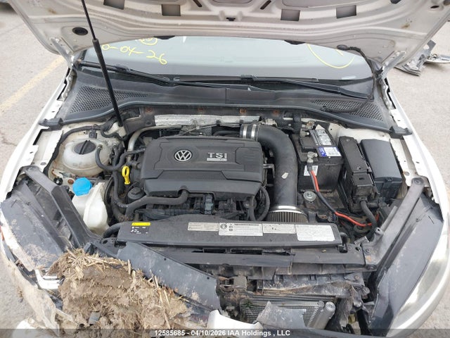 WVWUF7AU2GW232388 Volkswagen Golf R