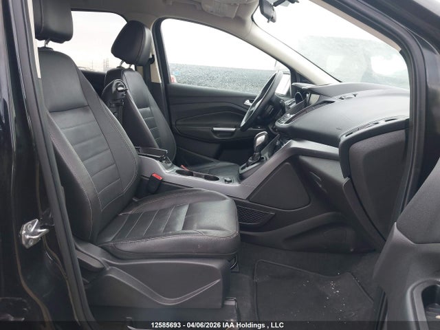 1FMCU9GX2EUE02834 Ford ESCAPE SE