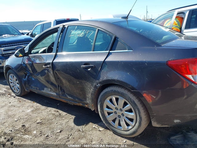 12585697 :رقم المزاد ، 1G1PF5S97B7143021 vin ، 2011 Chevrolet Cruze Lt مزاد بيع