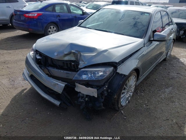 12585726 :رقم المزاد ، WDDGF8FB8BF537452 vin ، 2011 Mercedes-benz C 250 4matic مزاد بيع
