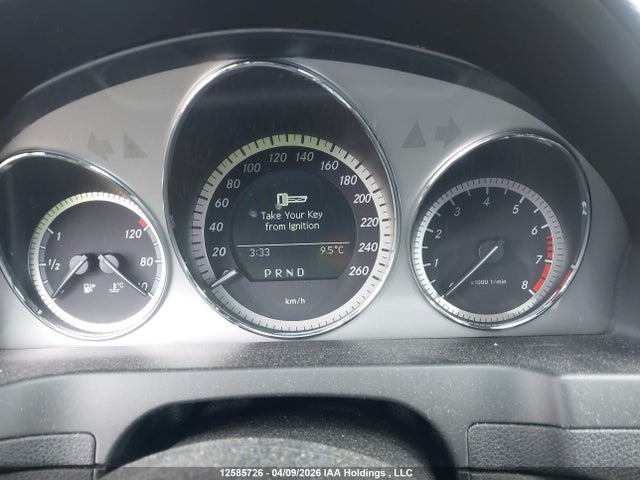 12585726 :رقم المزاد ، WDDGF8FB8BF537452 vin ، 2011 Mercedes-benz C 250 4matic مزاد بيع
