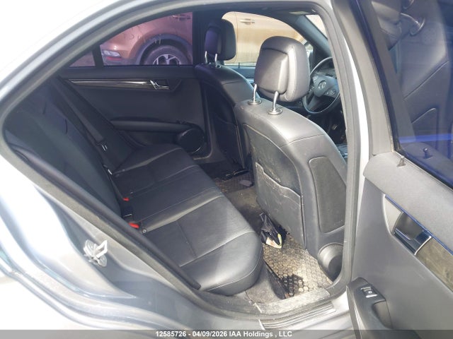 12585726 :رقم المزاد ، WDDGF8FB8BF537452 vin ، 2011 Mercedes-benz C 250 4matic مزاد بيع