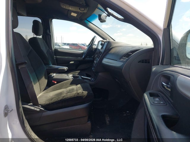 12585733 :رقم المزاد ، 2C4RDGBG3GR394883 vin ، 2016 Dodge Grand Caravan Se/sxt مزاد بيع