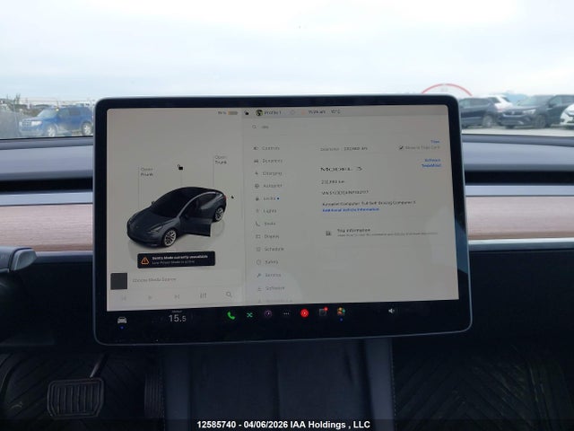 12585740 :رقم المزاد ، 5YJ3E1EA1NF352177 vin ، 2022 Tesla Model 3 مزاد بيع