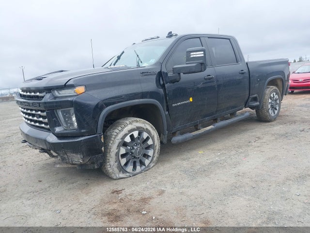 1GC4YPEY2MF158988 Chevrolet Silverado 2500hd Ltz