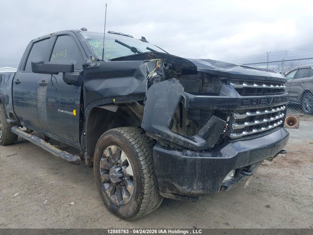 1GC4YPEY2MF158988 Chevrolet Silverado 2500hd Ltz