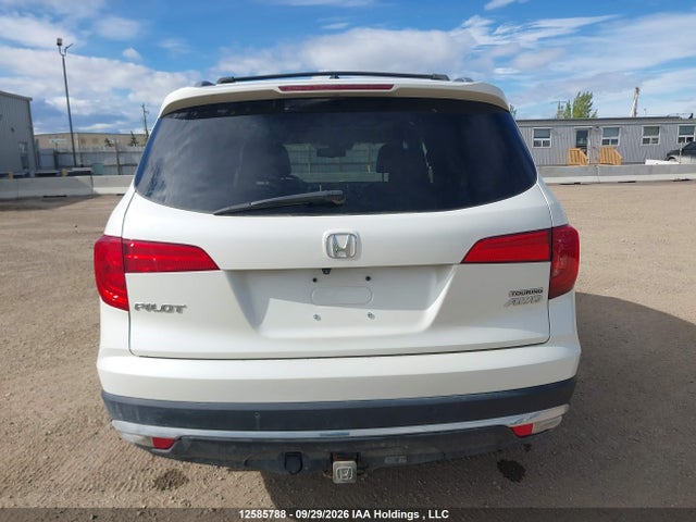 12585788 :رقم المزاد ، 5FNYF6H93HB500710 vin ، 2017 Honda Pilot Touring مزاد بيع