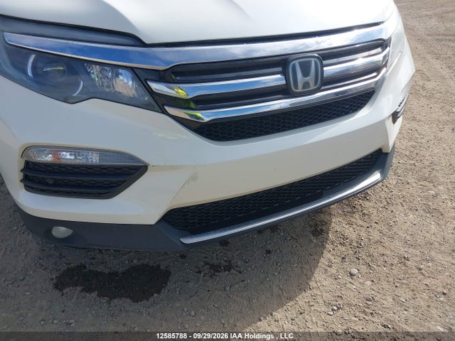 12585788 :رقم المزاد ، 5FNYF6H93HB500710 vin ، 2017 Honda Pilot Touring مزاد بيع