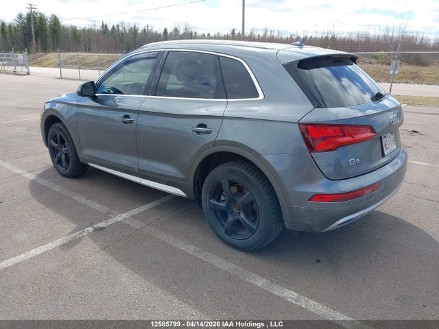 WA1ANAFY7L2055329 Audi Q5 45 Komfort