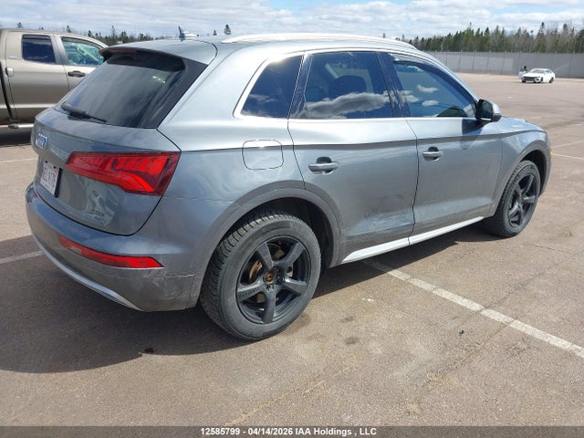 WA1ANAFY7L2055329 Audi Q5 45 Komfort