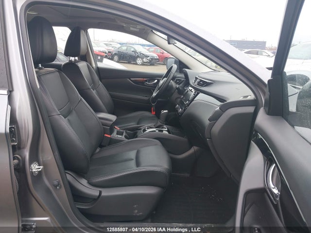 JN1BJ1BW1NW484474 Nissan Qashqai Sl/sv