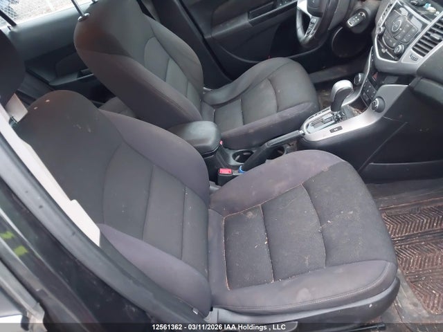 1G1PC5SB1E7294842 Chevrolet Cruze 1lt
