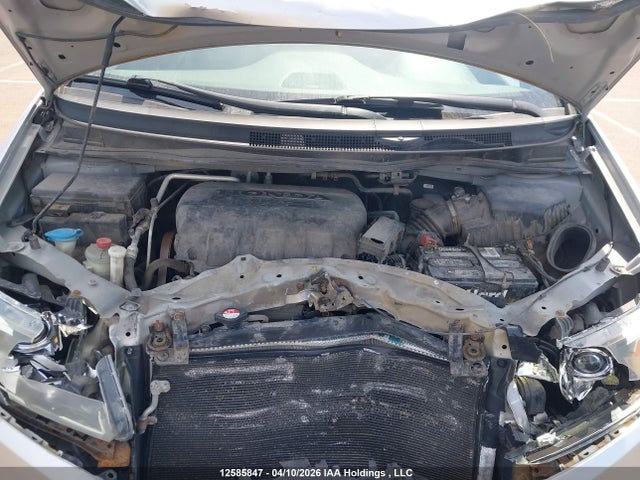 12585847 :رقم المزاد ، 5FNRL5H28CB501399 vin ، 2012 Honda Odyssey Lx مزاد بيع