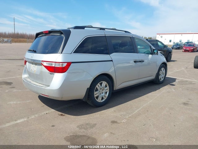 12585847 :رقم المزاد ، 5FNRL5H28CB501399 vin ، 2012 Honda Odyssey Lx مزاد بيع