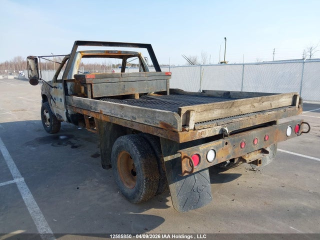 Aukcja sprzedaży 2000 Gmc Sierra K3500, vin: 1GDJK34F2YF471795, numer aukcji: 12585850