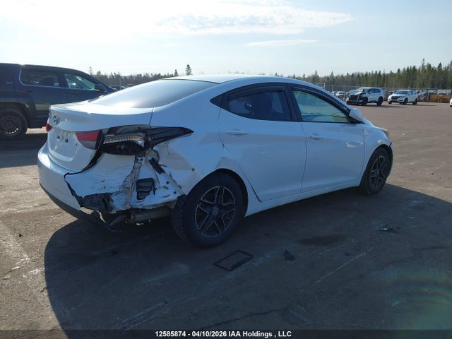 5NPDH4AE0GH791722 Hyundai Elantra Le-r