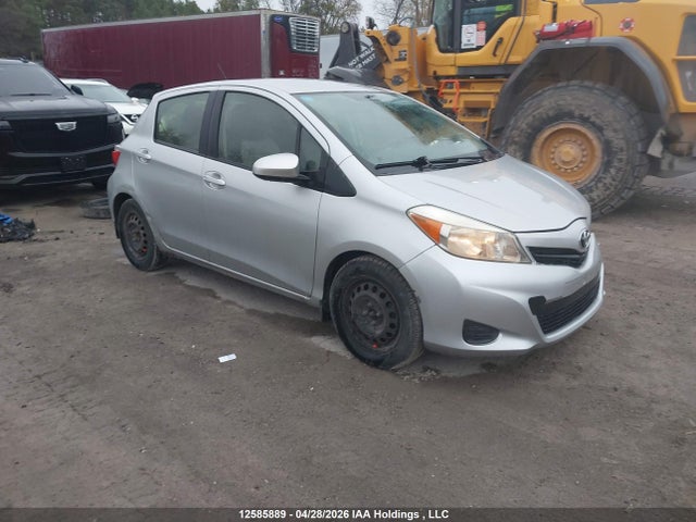 2012 Toyota Yaris Le მანქანა იყიდება აუქციონზე, vin: JTDKTUD33CD520900, აუქციონის ნომერი: 12585889