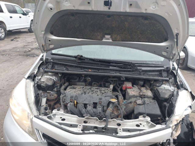 12585889 :رقم المزاد ، JTDKTUD33CD520900 vin ، 2012 Toyota Yaris Le مزاد بيع