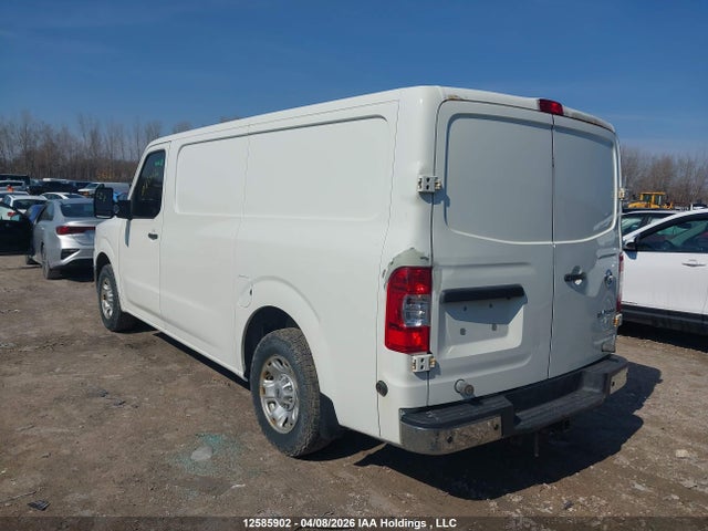 12585902 :رقم المزاد ، 1N6AF0KY9JN811948 vin ، 2018 Nissan Nv 2500 S/sv/2500 Sl/s/sv/sl مزاد بيع