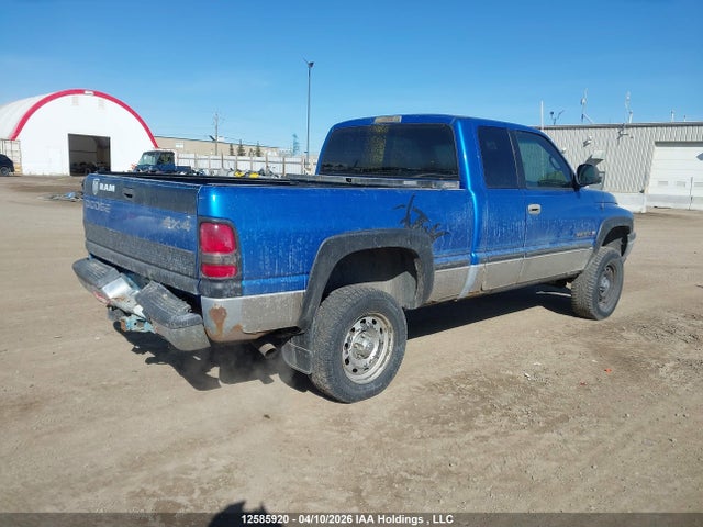 12585920 :رقم المزاد ، 1B7HF13Z3XJ548855 vin ، 1999 Dodge Ram 1500 مزاد بيع