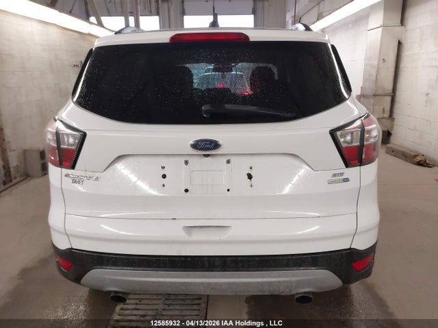 Продажа на аукционе авто 2018 Ford Escape, vin: 1FMCU9GD6JUB90519, номер лота: 12585932