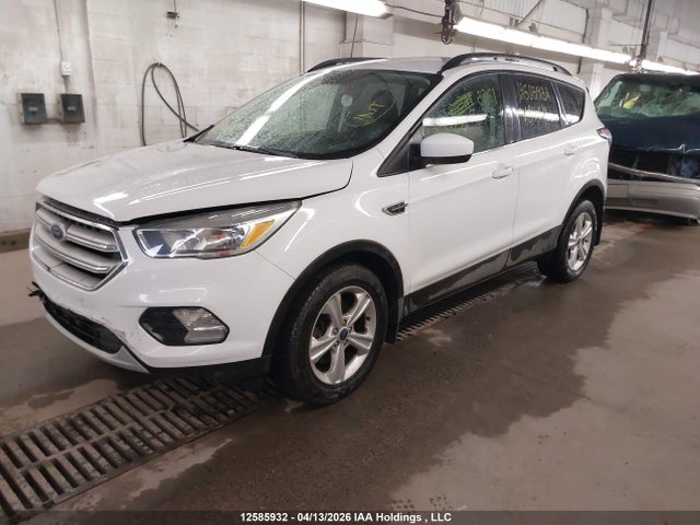 Продажа на аукционе авто 2018 Ford Escape, vin: 1FMCU9GD6JUB90519, номер лота: 12585932
