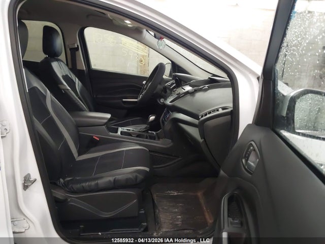 Продажа на аукционе авто 2018 Ford Escape, vin: 1FMCU9GD6JUB90519, номер лота: 12585932