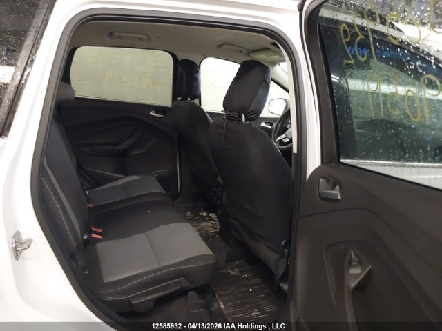 Продажа на аукционе авто 2018 Ford Escape, vin: 1FMCU9GD6JUB90519, номер лота: 12585932