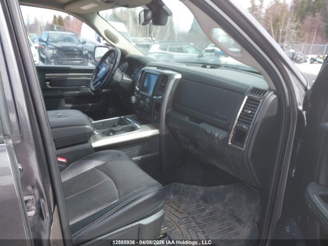 12585936 :رقم المزاد ، 1C6RR7MT1JS289591 vin ، 2018 Ram 1500 Sport مزاد بيع
