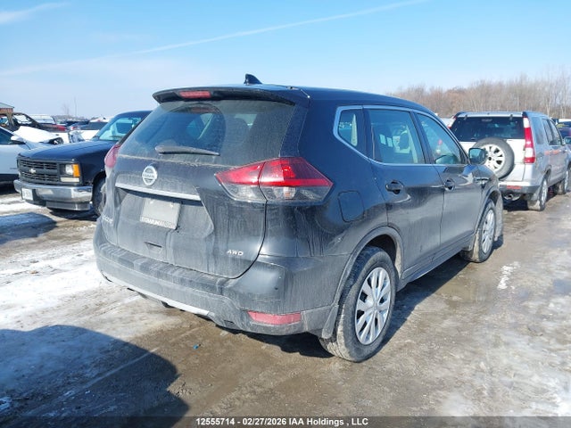 5N1AT2MV6JC724137 Nissan Rogue