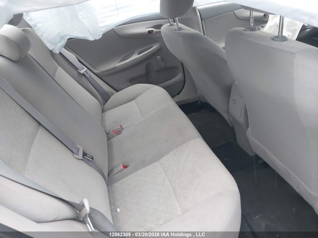 12562305 :رقم المزاد ، 2T1BU4EE4AC214229 vin ، 2010 Toyota Corolla Ce مزاد بيع