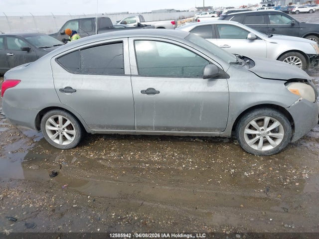12585942 :رقم المزاد ، 3N1CN7AP6DL831758 vin ، 2013 Nissan Versa 1.6 S/1.6 Sl/1.6 Sv مزاد بيع