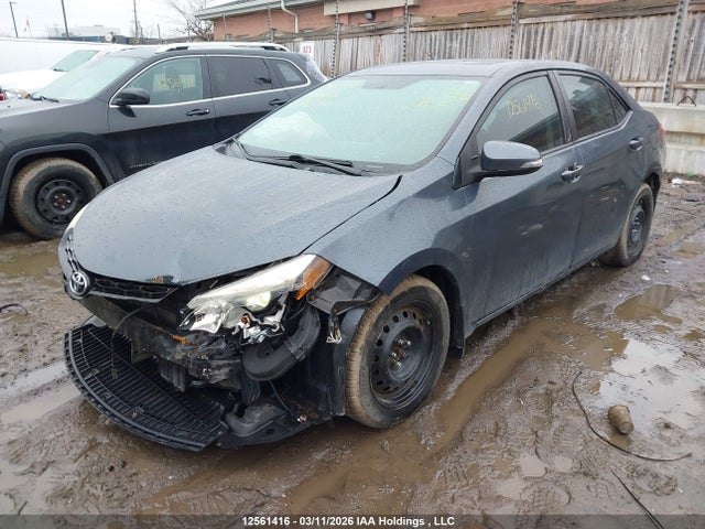 12561416 :رقم المزاد ، 2T1BURHEXFC316439 vin ، 2015 Toyota Corolla S مزاد بيع