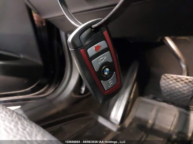 12565686 :رقم المزاد ، WBA3B3C51DF544359 vin ، 2013 Bmw 328i Xdrive/xdrive Classic Line مزاد بيع