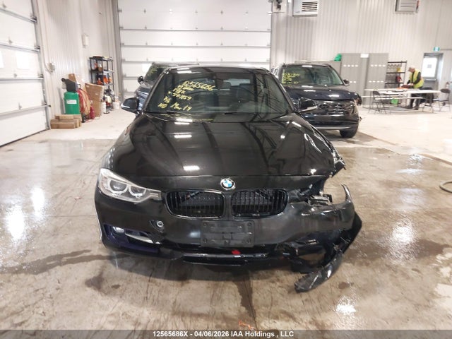 12565686 :رقم المزاد ، WBA3B3C51DF544359 vin ، 2013 Bmw 328i Xdrive/xdrive Classic Line مزاد بيع