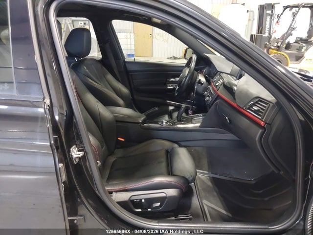 12565686 :رقم المزاد ، WBA3B3C51DF544359 vin ، 2013 Bmw 328i Xdrive/xdrive Classic Line مزاد بيع