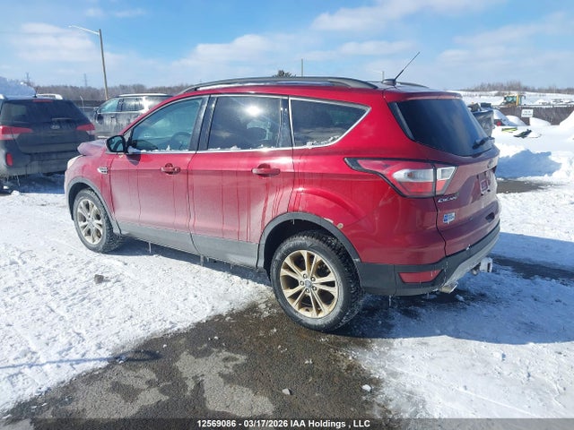 1FMCU9G96HUE60855 Ford ESCAPE SE