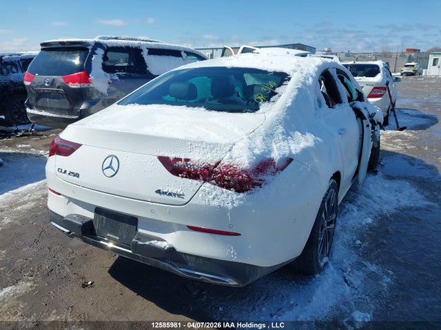 W1K5J4HB8TN573225 Mercedes-Benz CLA 250 4MATIC