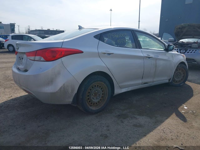 12586003 :رقم المزاد ، 5NPDH4AE2DH155900 vin ، 2013 Hyundai Elantra مزاد بيع